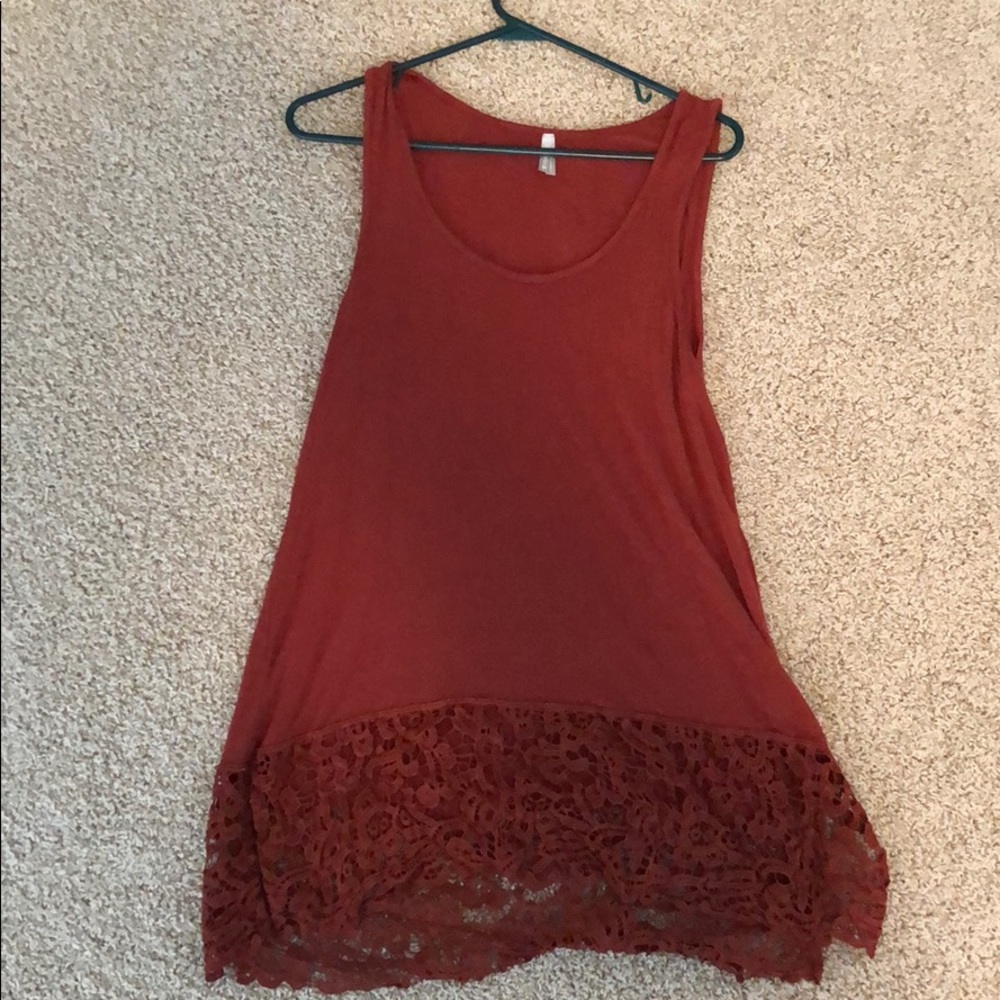 Long layering tank